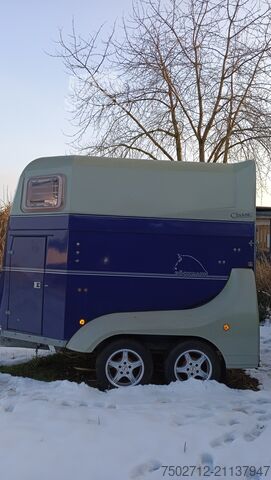 Pferdeanhänger Böckmann 