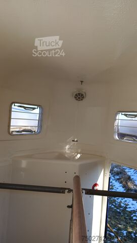 Pferdeanhänger Böckmann 