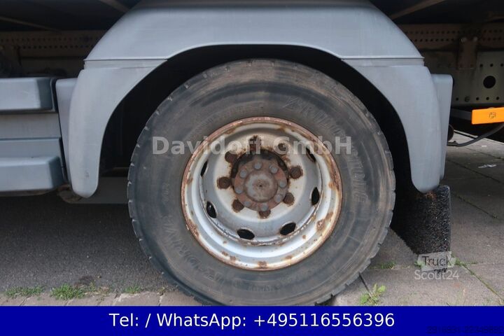 Kastes kravas automašīna MERCEDES-BENZ Nr.W135 Atego 1327 4x2 1.Hand / Ladeboard / Luft