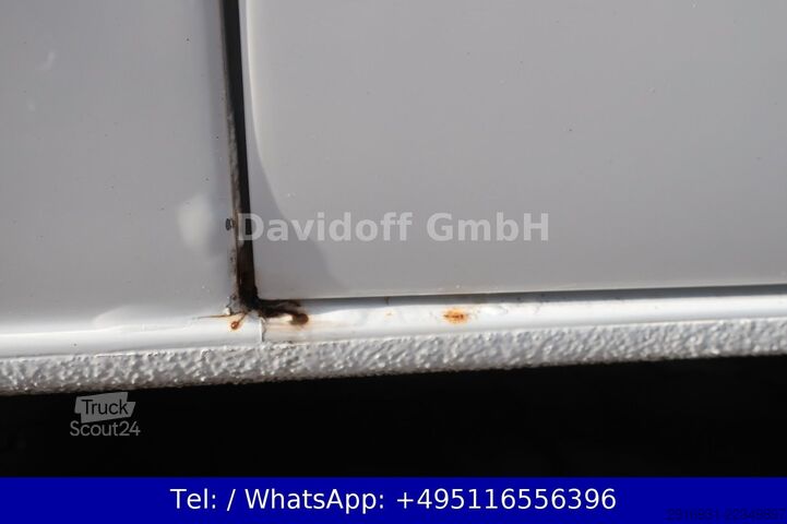 Пожарна кола VOLKSWAGEN T5 Transporter Hochdach lang/KTW/Klima/FN: A29