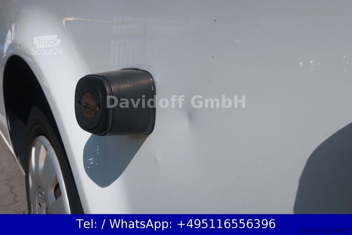 Feuerwehrfahrzeug VOLKSWAGEN T5 Transporter Hochdach lang/KTW/Klima/Nr. 283