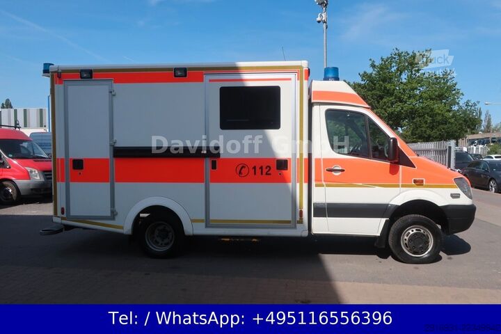 Feuerwehrfahrzeug MERCEDES-BENZ Nr.B11 Sprinter 516CDI 4X4 RTW / Kamera /