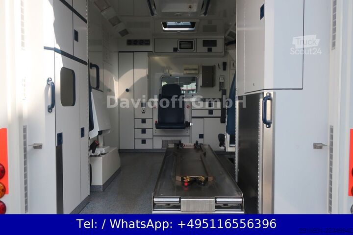 Feuerwehrfahrzeug MERCEDES-BENZ Nr.B11 Sprinter 516CDI 4X4 RTW / Kamera /