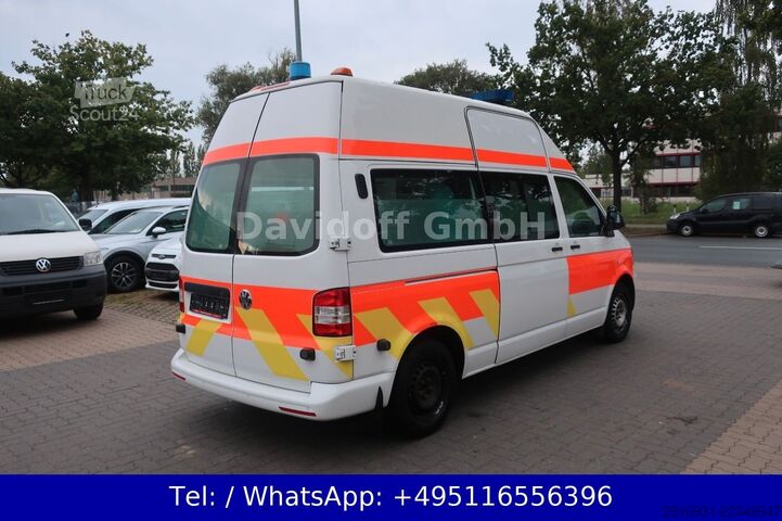 Brandbil VOLKSWAGEN T5 Transporter Hochdach lang/KTW/Automatik/FNA35