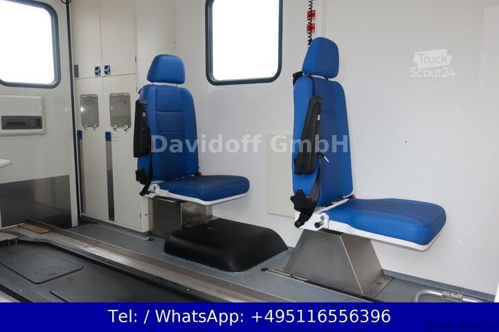 Feuerwehrfahrzeug MERCEDES-BENZ Sprinter II 519 CDI / RTW / Klima / Automatik