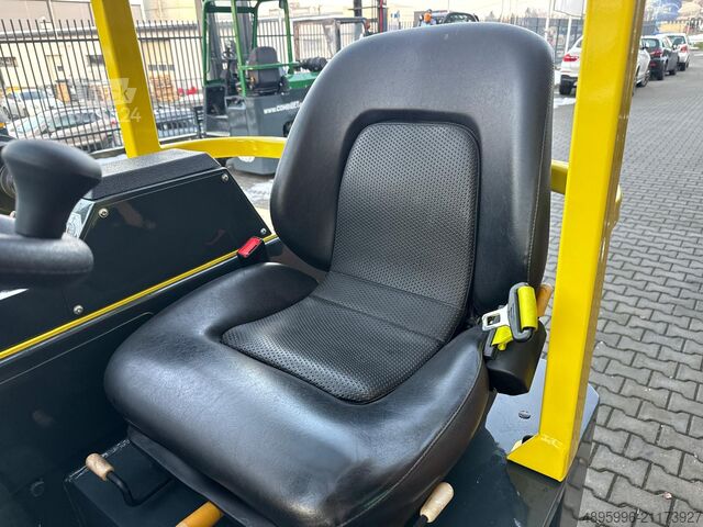 Carretilla retráctil de 4 vías Combilift CB3000/LPG /2015 year/ Perfect condition