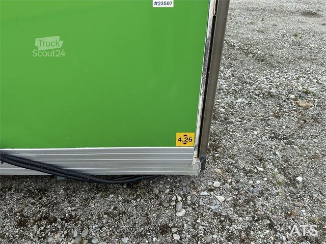  Limetec box body with full side opening