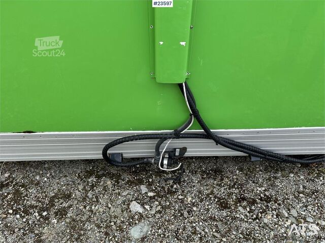  Limetec box body with full side opening