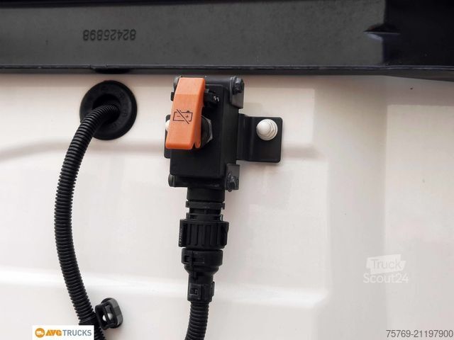 Gevaarlijke stoffen vrachtwagen VOLVO FH 500 ADR FL Hydraulik 2 Kreis mit Kipphebel