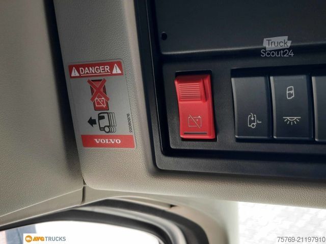 Gevaarlijke stoffen vrachtwagen VOLVO FH 500 ADR FL Hydraulik 2 Kreis mit Kipphebel