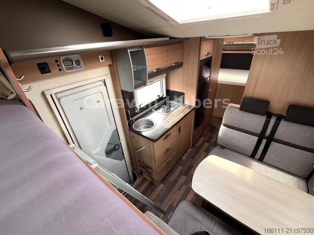 Alkovhusbil KNAUS Sky Traveller 650 DG - Festbett - Klima - Garage
