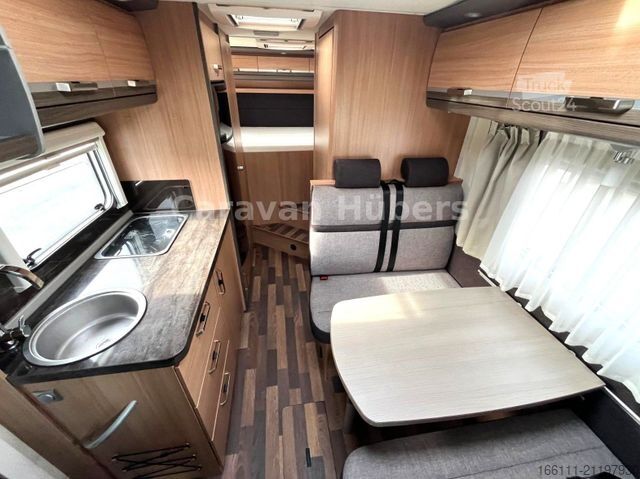 Alkovhusbil KNAUS Sky Traveller 650 DG - Festbett - Klima - Garage