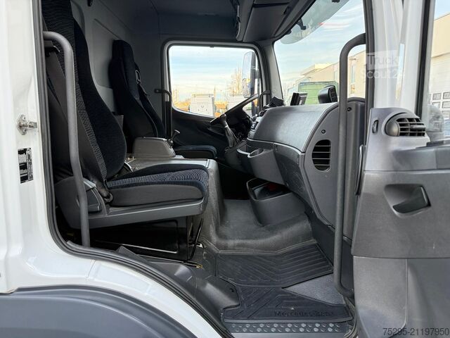 Bedrijfsvoertuig Mercedes-Benz Atego  818 L ThermoKingV-800 MAX seitliche Treppe