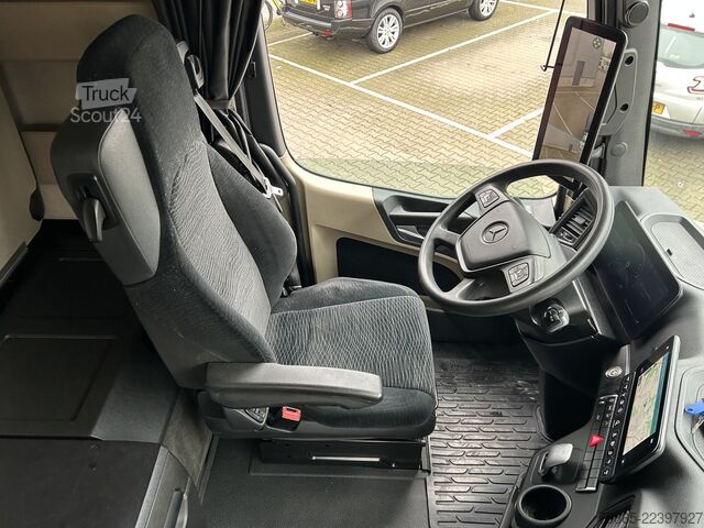Estándar-SZM Mercedes-Benz Actros 1842 Streamspace / 605 dkm / Tacho V2 / ...