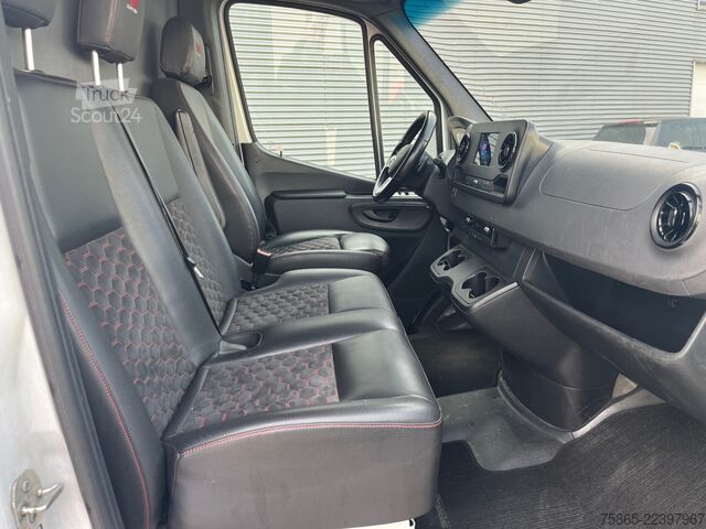 Furgon blaszak Mercedes-Benz Sprinter 319 1.9 CDI / L4 H3 / RWD / / Leder / ...