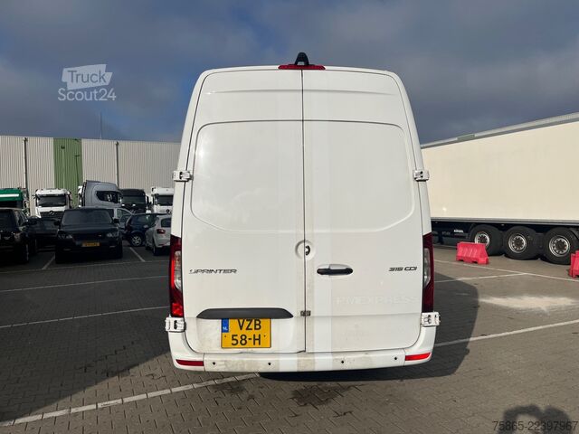 Furgon blaszak Mercedes-Benz Sprinter 319 1.9 CDI / L4 H3 / RWD / / Leder / ...