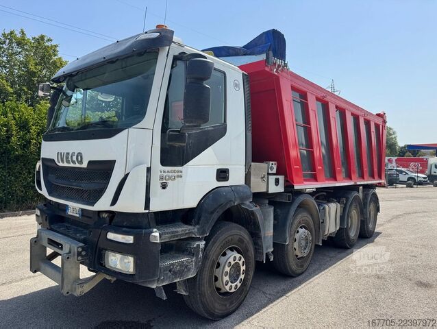 Ruloninė konteinerinė savivartis Iveco TRAKKER 500