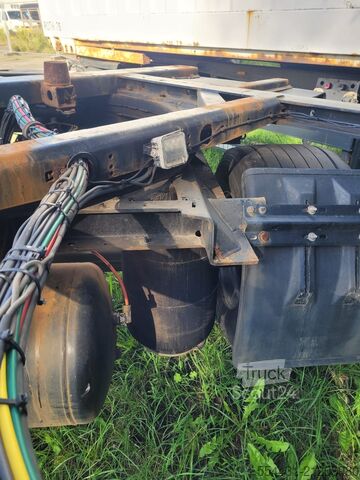 Değiştirilebilir şasili römork Krone 