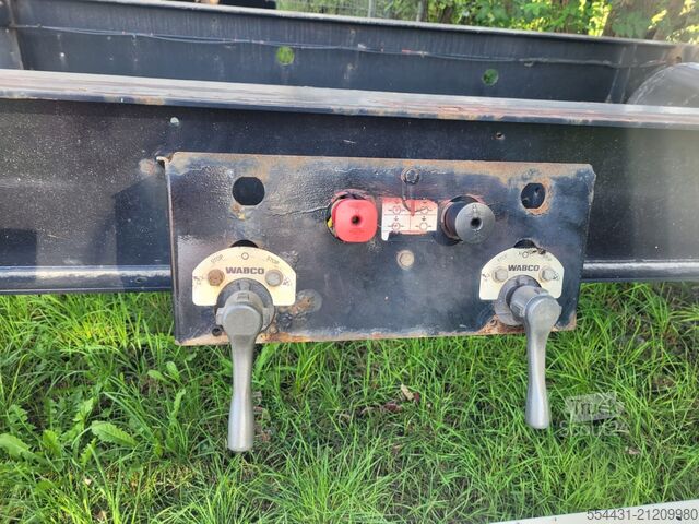 Değiştirilebilir şasili römork Krone 