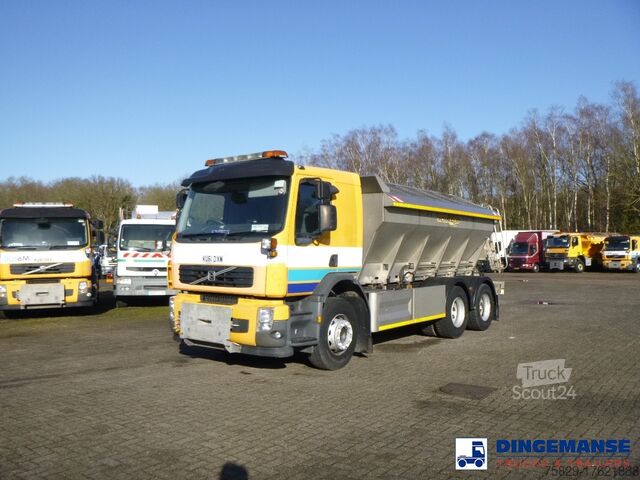 Snowplough Volvo FE 340 6x4 RHD salt spreader / gritter