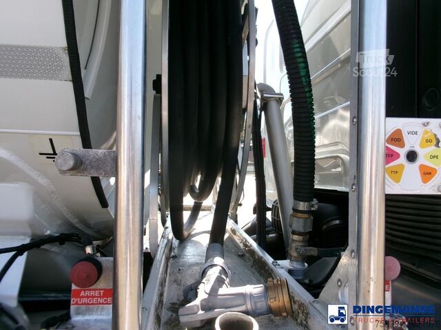 Tankvogn Renault Premium 310 6x2 fuel tank 19 m3 / 5 comp ADR 25...