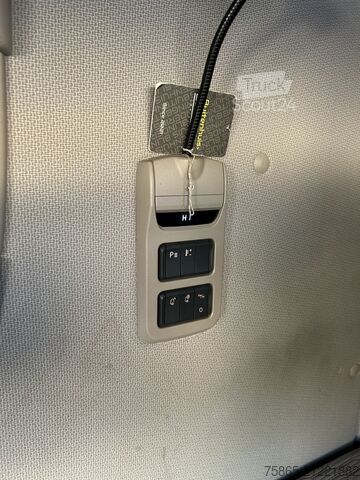 Standard tractor DAF XF 480 FT SSC / 562 dkm / 2 Tanks / APK TUV 10-26