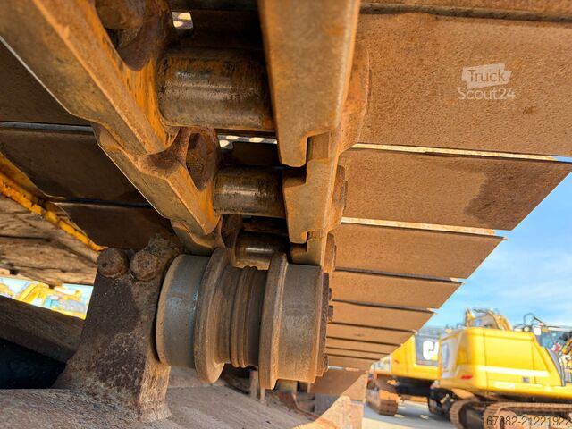 ķēžu ekskavators Komatsu PC290LC-8