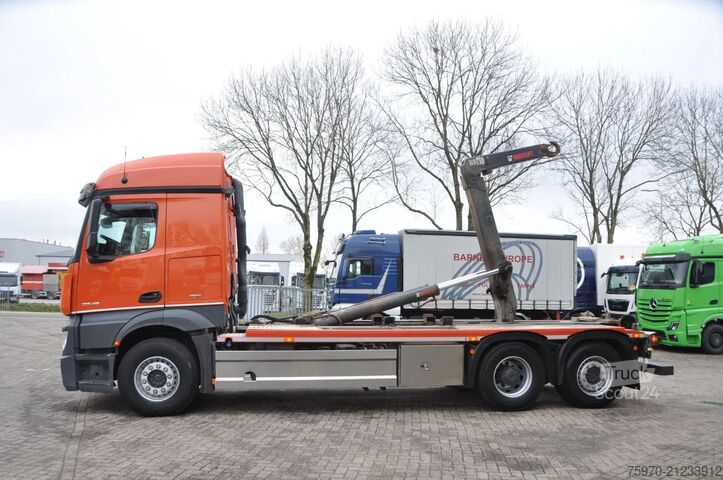 Haakarmsysteem Mercedes-Benz Actros 2548 6X2 + HIAB HAAKARM 21T