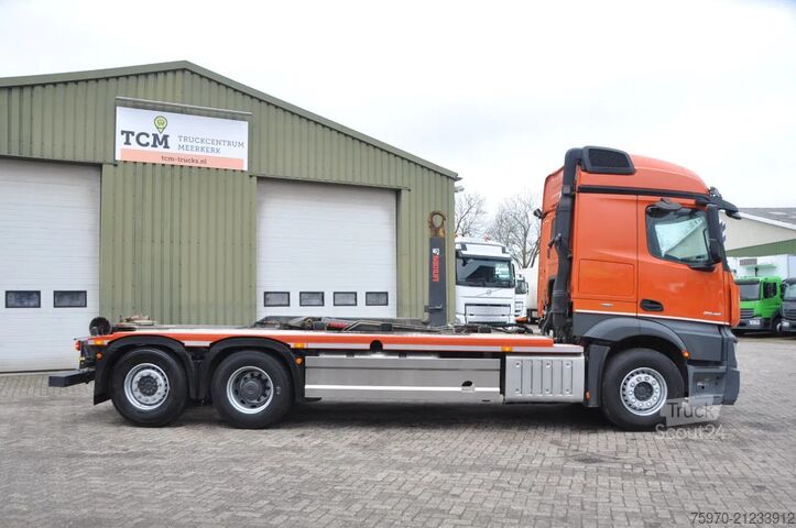 Haakarmsysteem Mercedes-Benz Actros 2548 6X2 + HIAB HAAKARM 21T