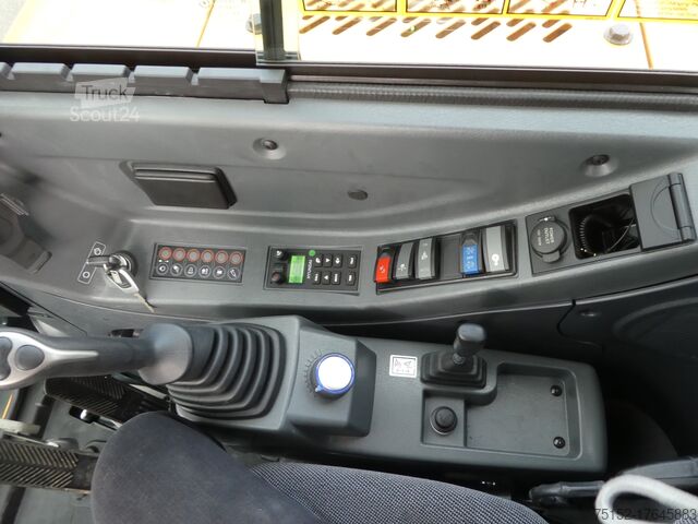 Мобильный экскаватор Hyundai R 55W-9A Stage V MP - Bamberg