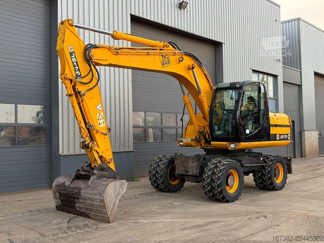 Excavator pe roți JCB JS175W