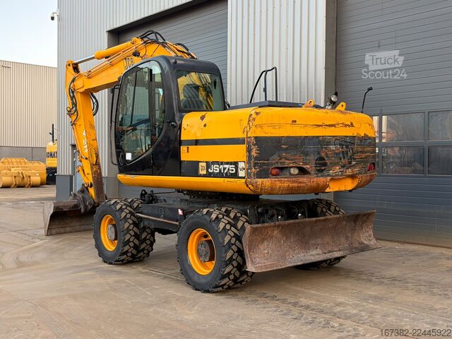 Excavator pe roți JCB JS175W