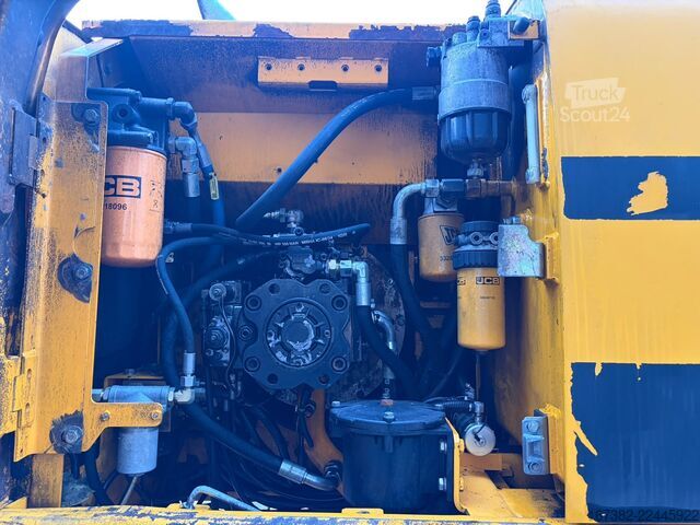 Колісний екскаватор JCB JS175W