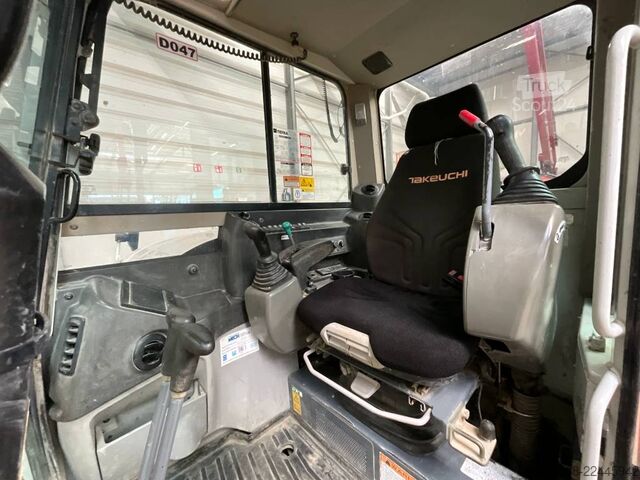 Excavator Midi Takeuchi TB 290-2