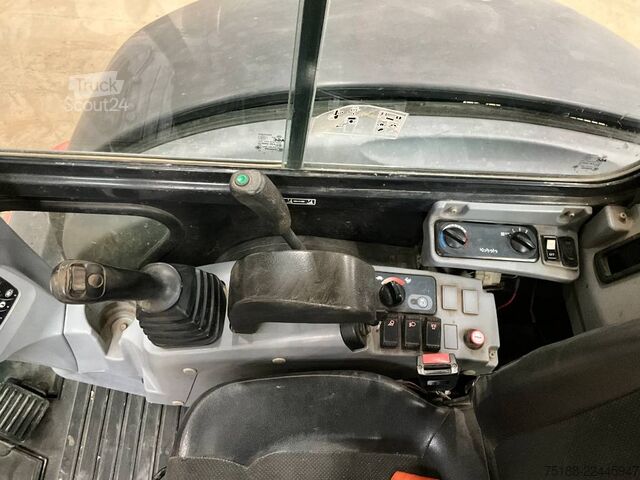 Mini-excavator Kubota KX 057-4