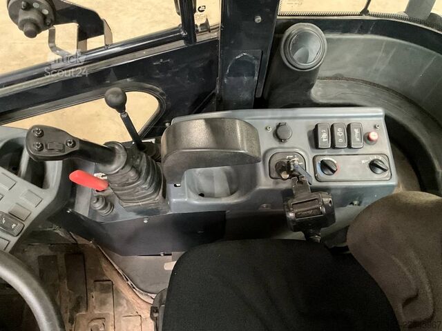 Yükleyici Kubota R 065