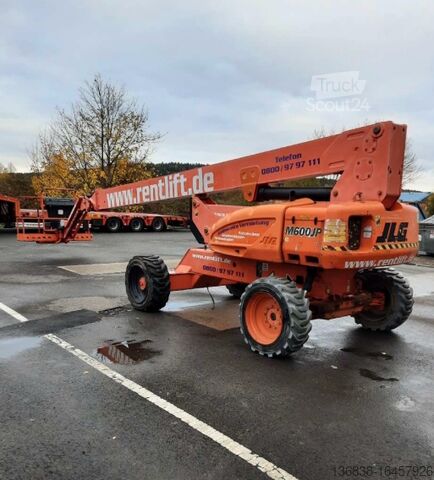 Darba posmi pašnodarbinātība. JLG M 600 AJ Bi-Energy 20,42 m