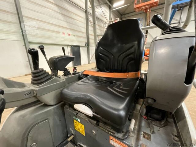 Minigraafmachine Takeuchi TB 216