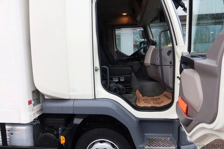 валіза DAF LF 45 .210 Bak + Dhollandia 1500 Kg klep + slaa...