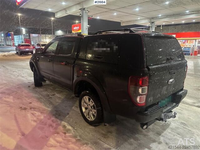 Универсал с высокой крышей Ford Ranger w/ two sets of tires and defective 4 wheel