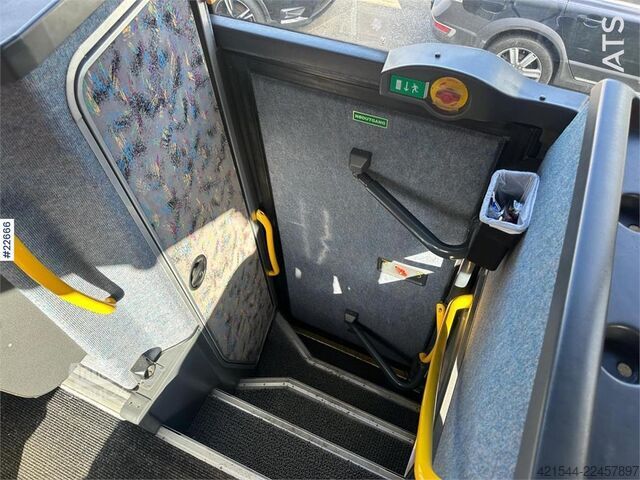 Volvo BM12M linja-auto, jossa 45+1+1 istuinta Volvo BM12M coach bus w/ 45+1+1 seats