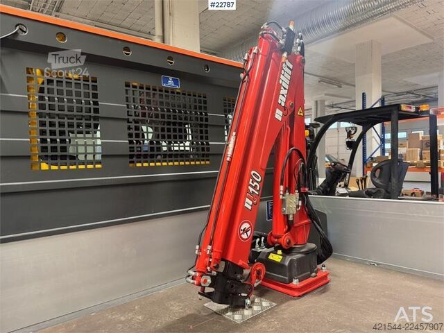 Stationvogn med højt tag Iveco 35S18 flatbed truck with crane – 2 sets of tires –