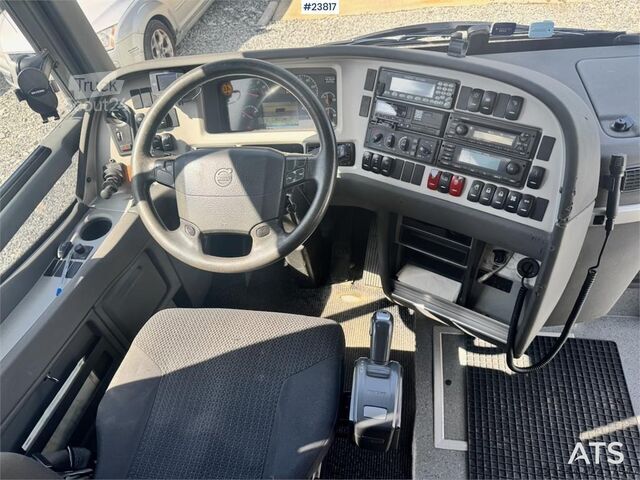 Туристически автобус Volvo B9R 9700S – 50 места ГЛЕДАЙТЕ ВИДЕО Volvo B9R 9700S Coach Bus – 50 Seats WATCH VIDEO