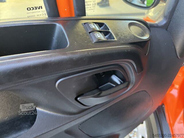 Plateau de chargement Iveco Daily 35C14 2.3 375 Laadklep 500kg Trekhaak 350...