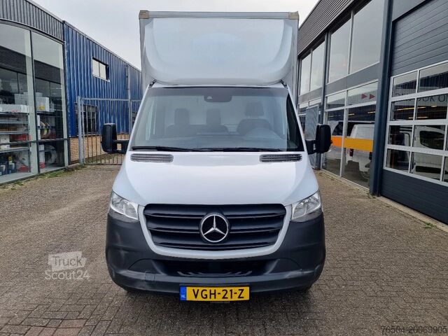 Resväska Mercedes-Benz Sprinter 514 CDI Koffer 22M3 /234 cm Hoog /1000...