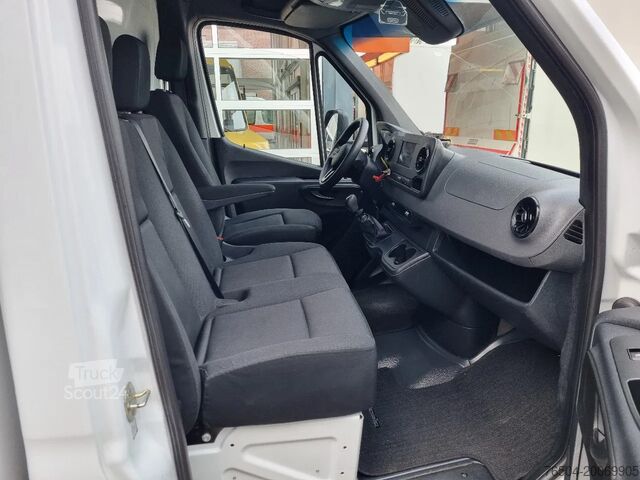 Resväska Mercedes-Benz Sprinter 514 CDI Koffer 22M3 /234 cm Hoog /1000...