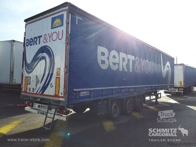 مقطورة نصفية مفتوحة مع قماش مشمع Schmitz Cargobull Semitrailer Curtainsider Mega