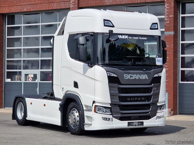 Standard-SZM Scania R460 4x2 - retarder - steel / air - fridge - ni...