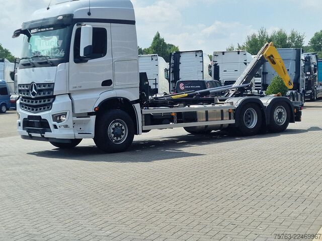 Sistema de brazo de gancho Mercedes-Benz Arocs 2645 - retarder - hydro drive - palfinger...