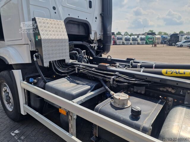Sistema de braço de gancho Mercedes-Benz Arocs 2645 6x2*4 with Hydrodrive - Palfinger T1...